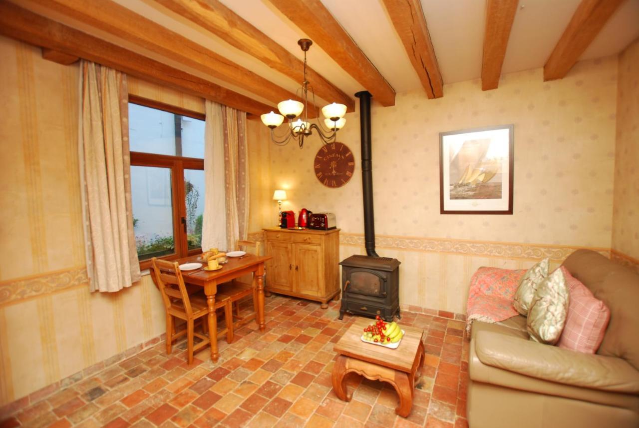 The 16th Century Horse Alley Appartement *